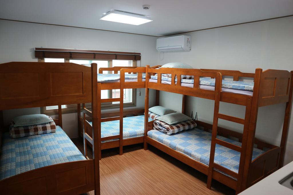 Blue Island Guesthouse Seogwipo Exterior foto