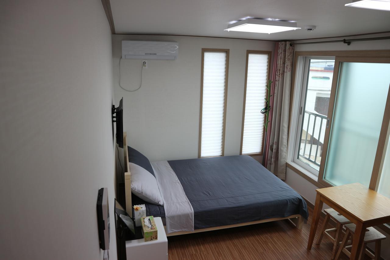 Blue Island Guesthouse Seogwipo Exterior foto