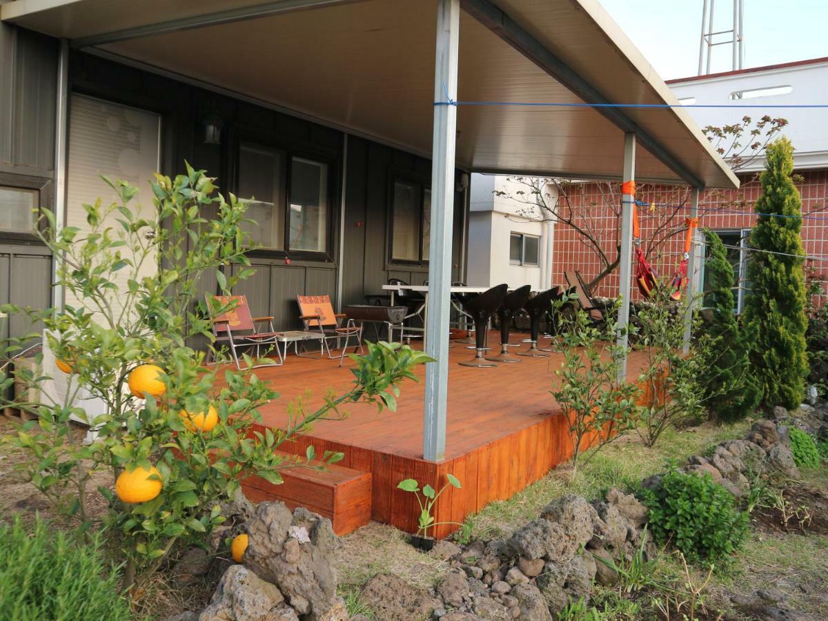 Blue Island Guesthouse Seogwipo Exterior foto